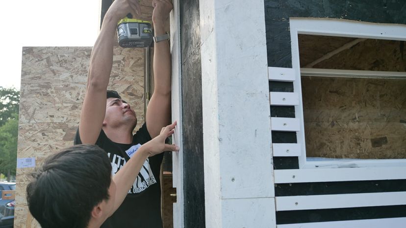Weltrekord: Little Home organisiert große Bauaktion in Berlin